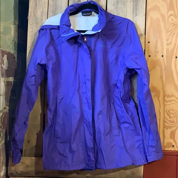 Marmot Jackets & Blazers - Women’s Large Marmot raincoat
